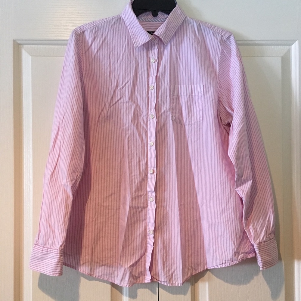 ✨SALE✨ GAP Pink Striped Button Down Shirt EUC